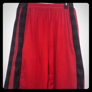 Conversion Performance Athletic Shorts XL